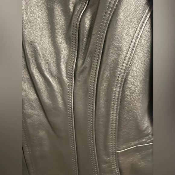 Ladies East 5th 100% Leather Jacket - Picture 6 of 10